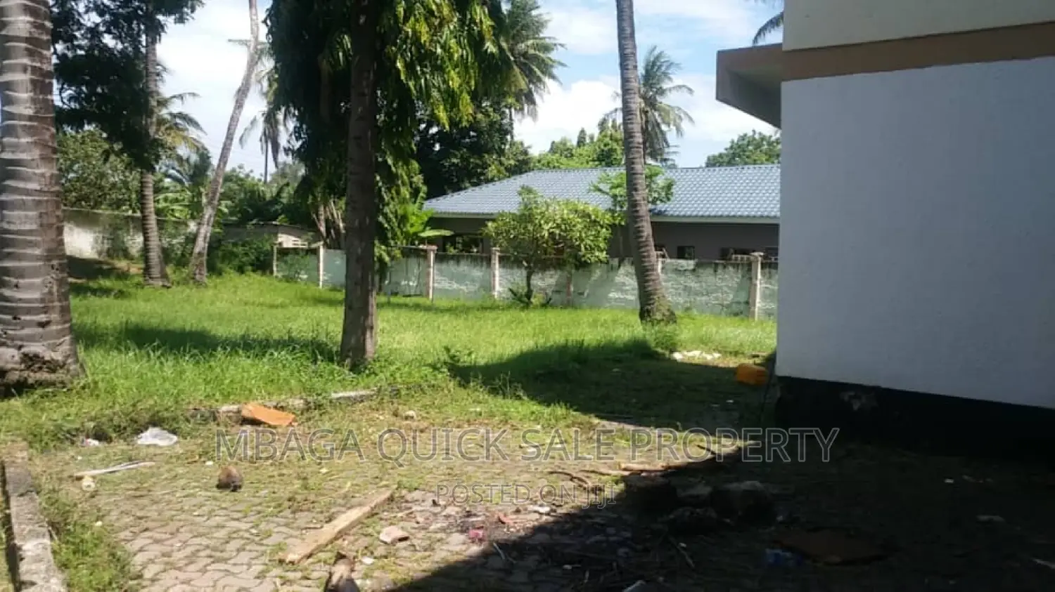 6bdrm Apartment in Mikocheni for rent