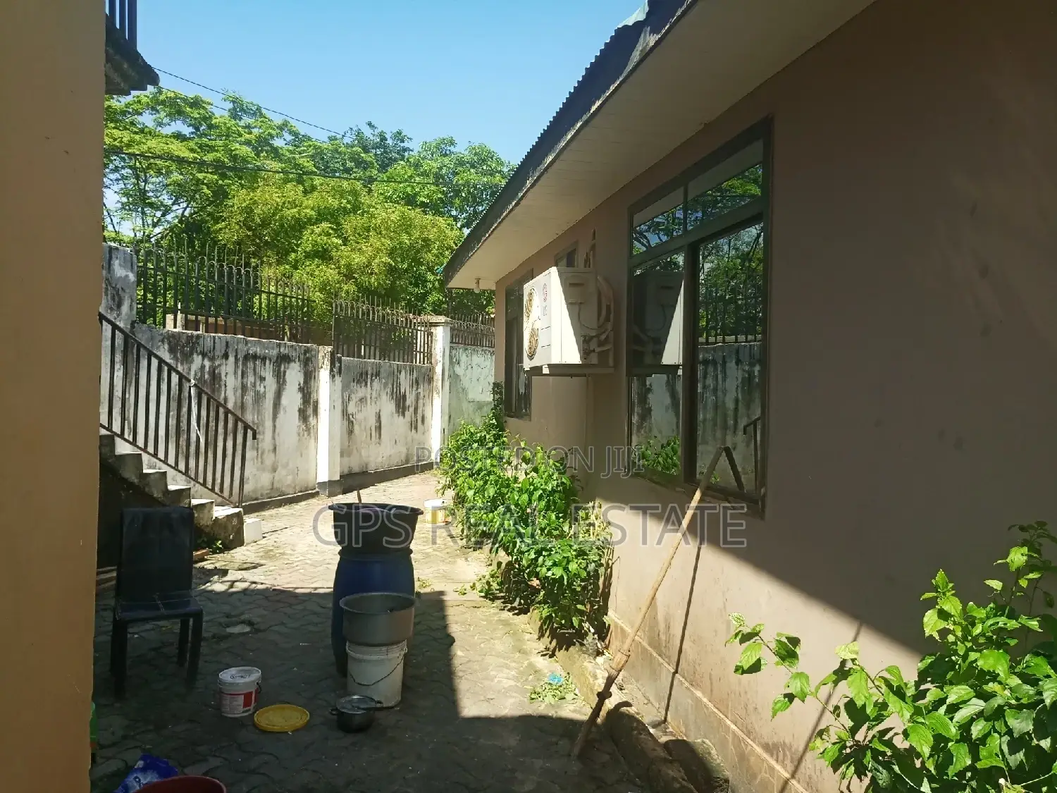3bdrm House in Kinyerezi Kifuru, Kinondoni for sale