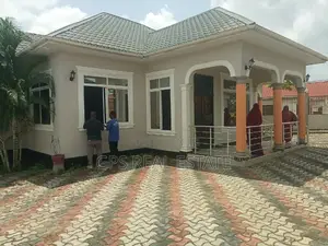 3bdrm House in Mbezi Msakuzi, Kinondoni for sale