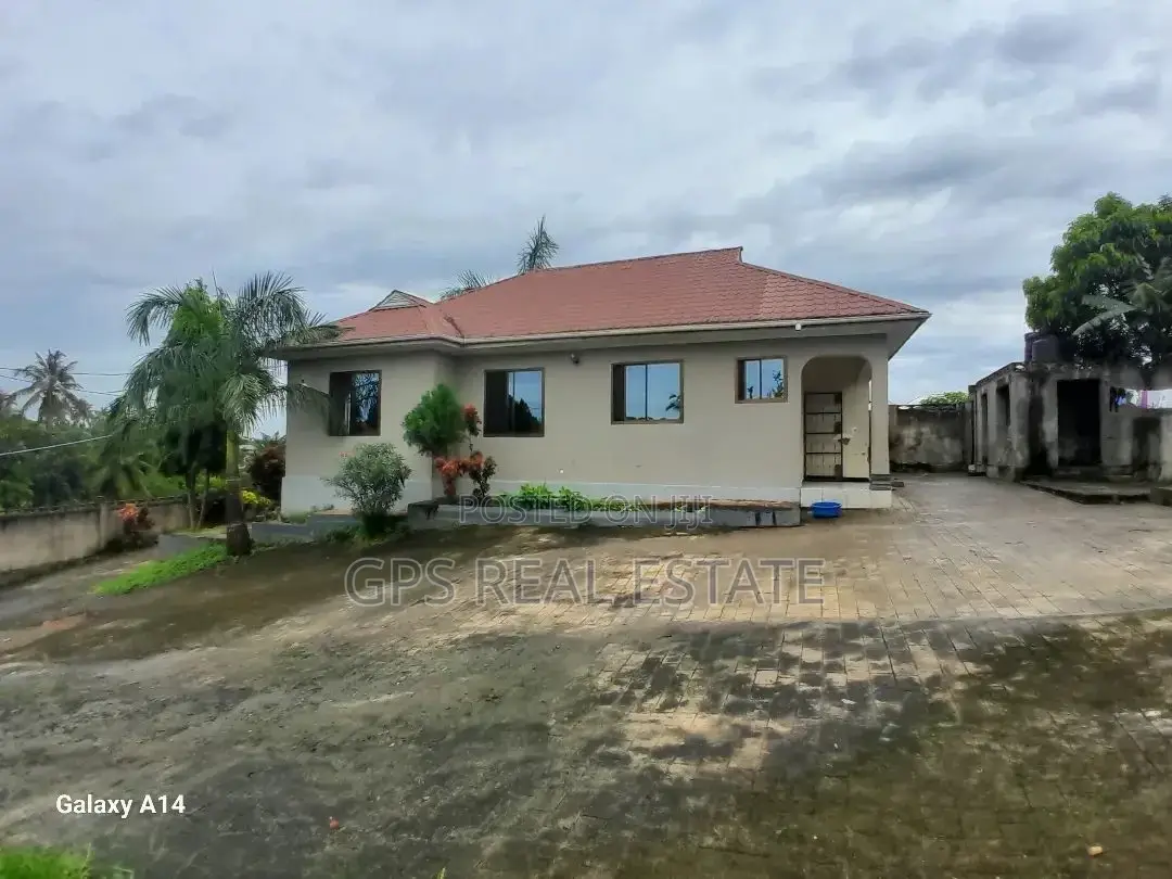 3bdrm House in Mbezi Mwisho, Kinondoni for sale