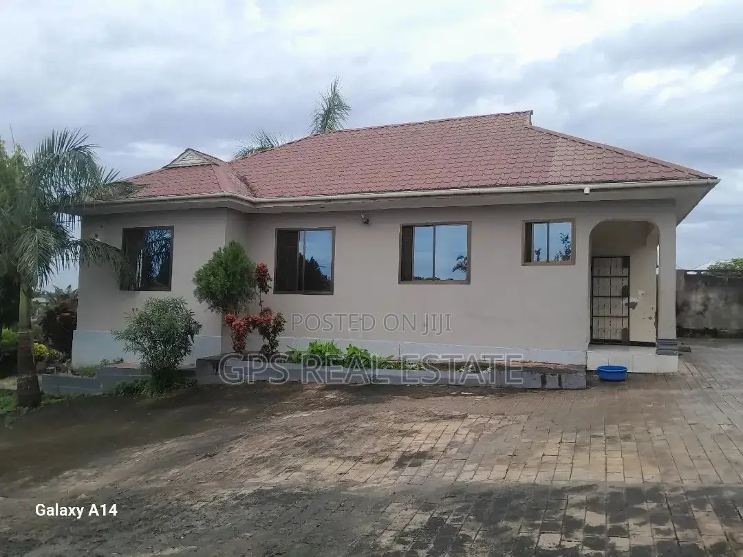 3bdrm House in Mbezi Mwisho, Kinondoni for sale
