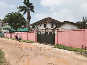 5bdrm Maisonette in Mikochen Kwa Nyerere, Kinondoni for sale