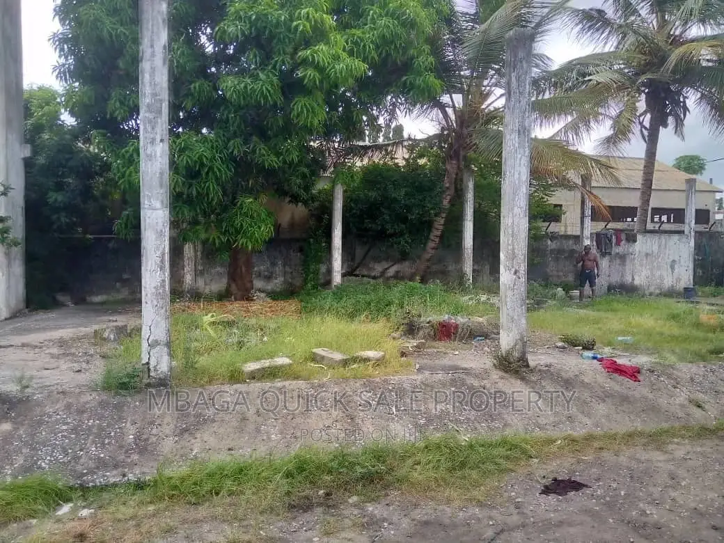 Godown for Sale at Tanga