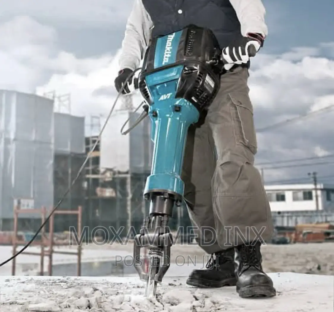 Makaita HM1812 Jack Hammer 2000W