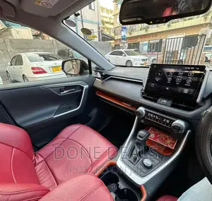 Toyota RAV4 2019 Red