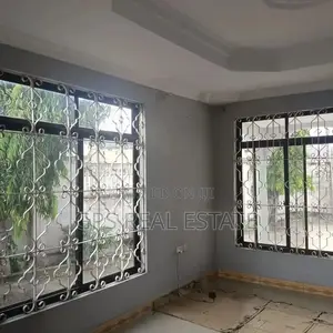3bdrm House in Tabata Sanene for sale