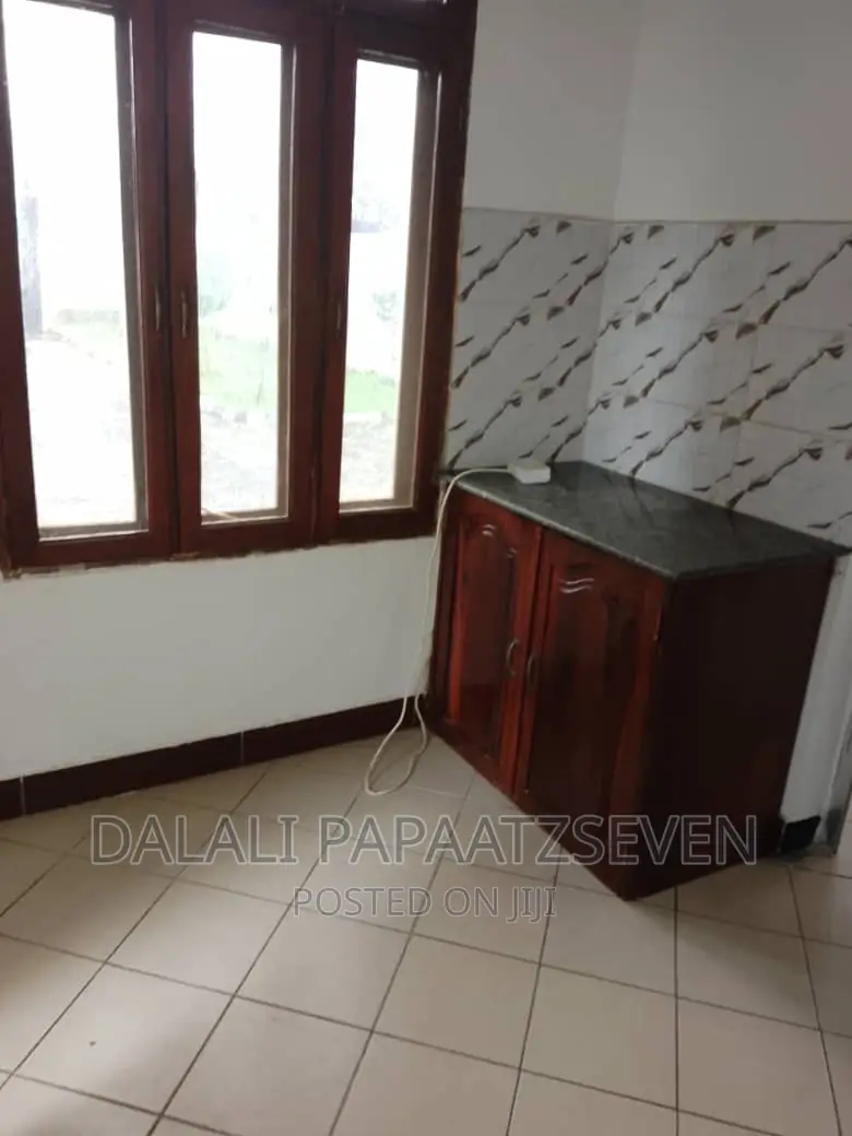 1bdrm Apartment in Dalalipapaatzseven, Kinondoni for rent
