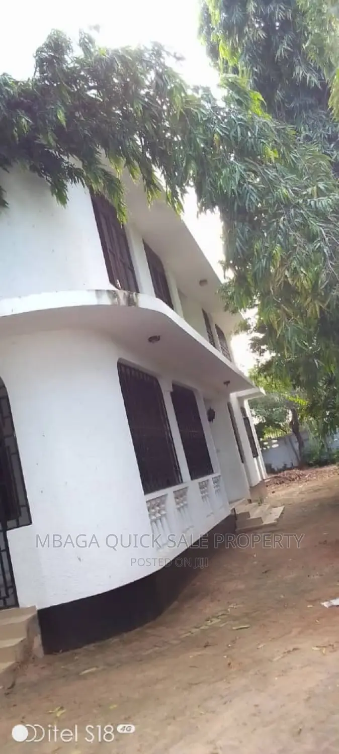 5bdrm House in Mbezi Beach for sale