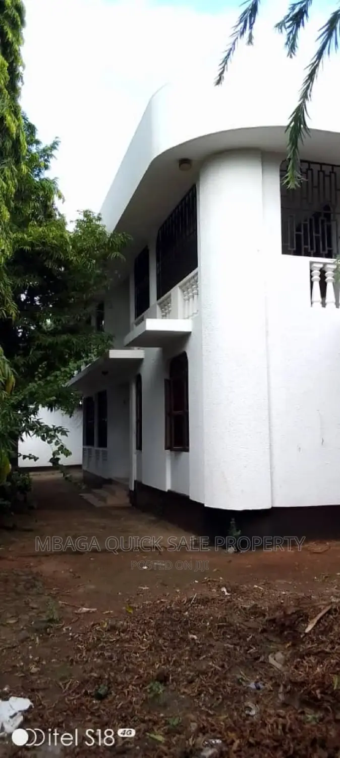 5bdrm House in Mbezi Beach for sale