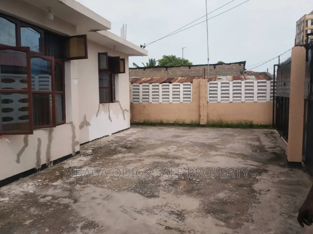 3bdrm House in Msasani for rent