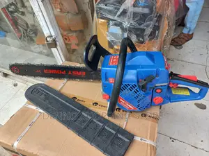 Brand New Petrol Chain Saw 16"