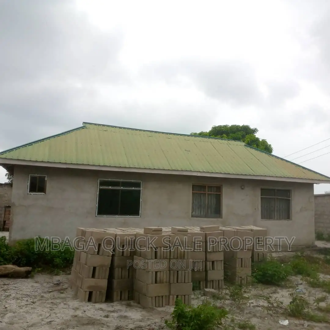 3bdrm House in Kinyerezi for sale