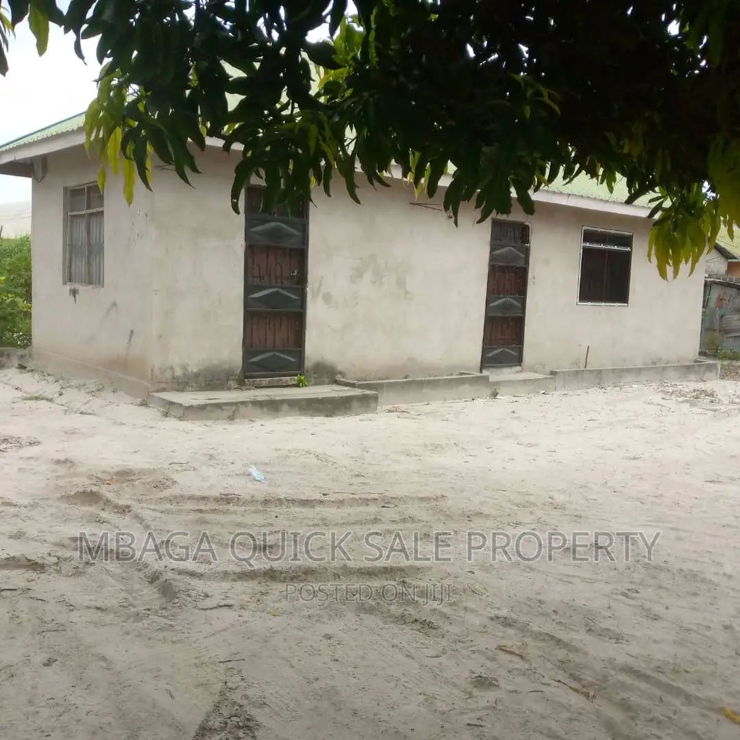 3bdrm House in Kinyerezi for sale