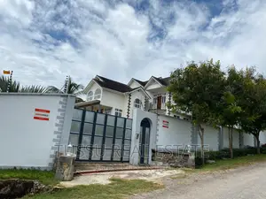 4bdrm Mansion in House For Sale, Kinondoni for sale