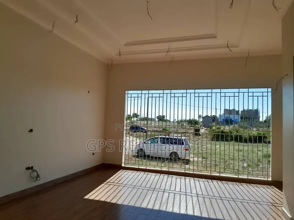4bdrm House in Mbweni Mpiji, Kinondoni for sale