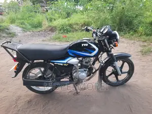 TVS HLX 125 2022 Black