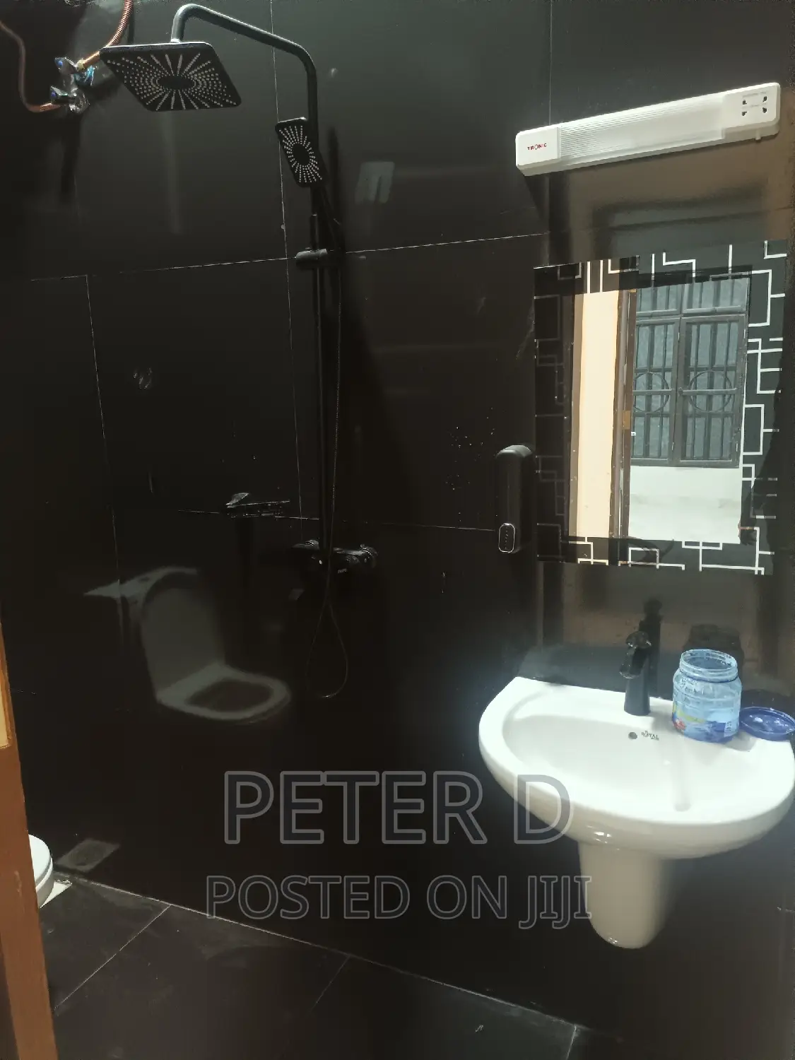 5bdrm House in Kijitonyama for rent