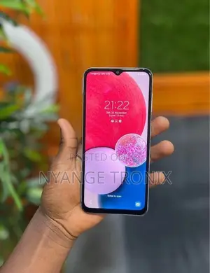New Samsung Galaxy A13 64 GB White