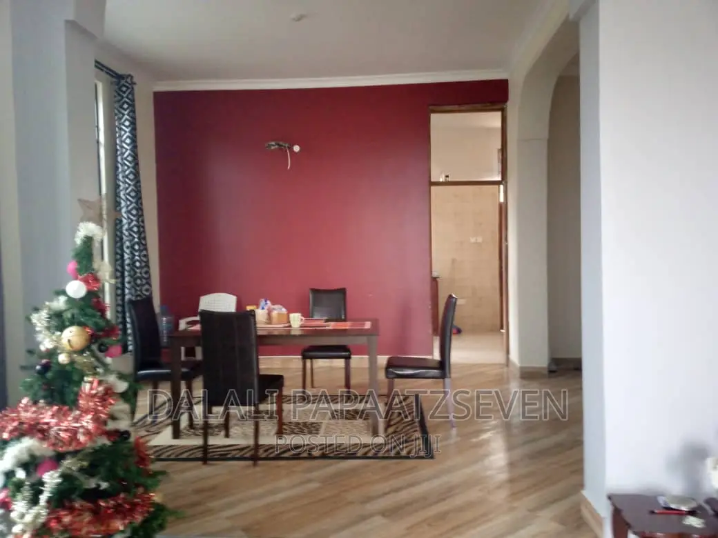 5bdrm House in Dalalipapaatzseven, Kinondoni for rent