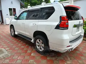 Toyota Land Cruiser Prado 2.7 VVT-i 2014 Pearl