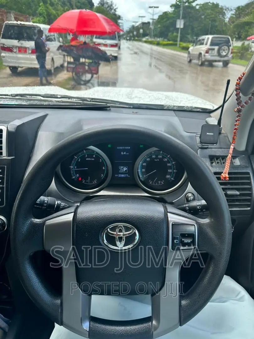 Toyota Land Cruiser Prado 2.7 VVT-i 2014 Pearl