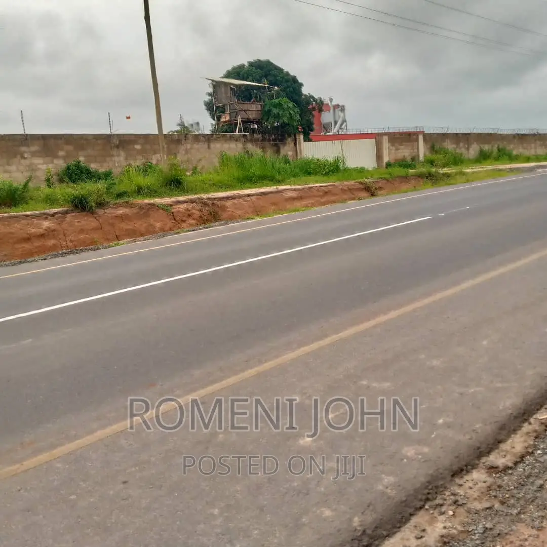 Eneo La Viwanda Hk 5 Linauzwa Ml 500 Kibaha Misugusugu.