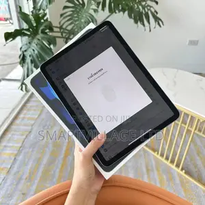 New Apple iPad Air (2022) 256 GB