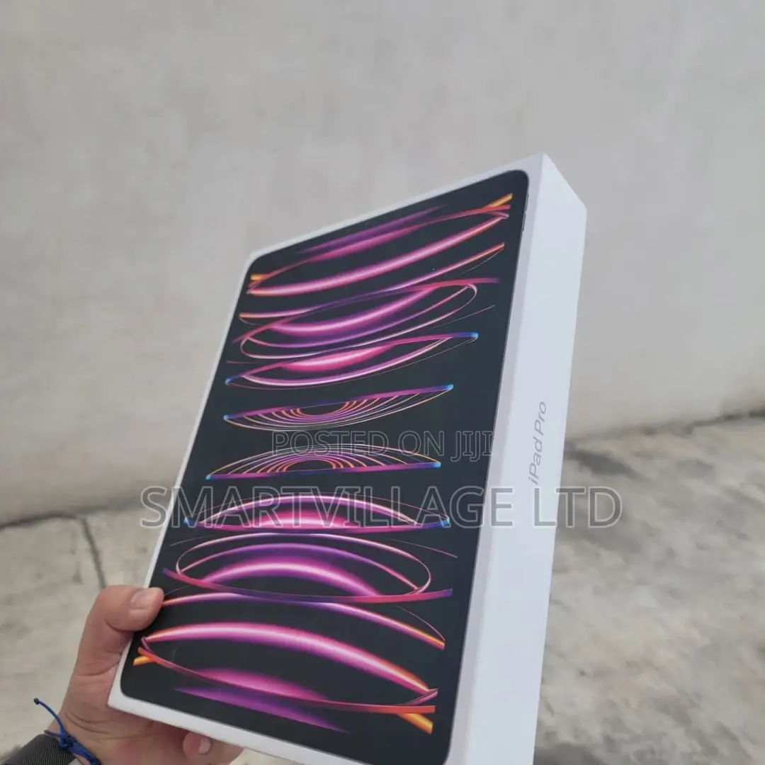 New Apple iPad Pro 12.9 (2022) 256 GB Gray