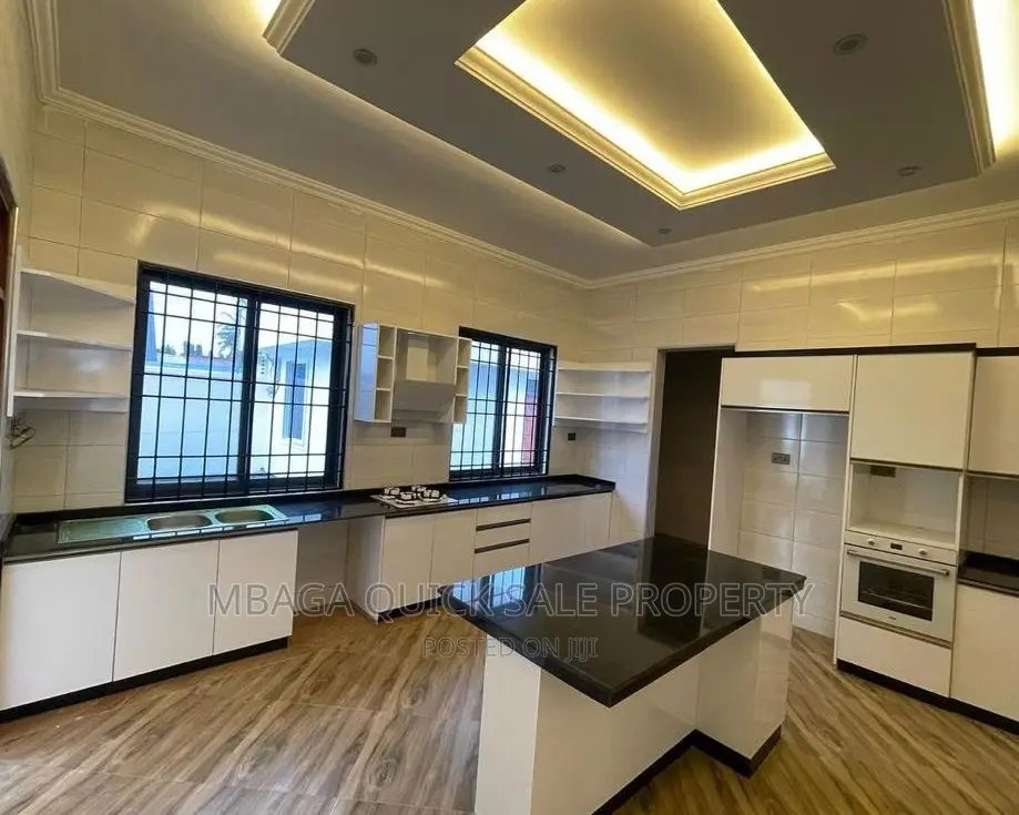 4bdrm House in Mbezi Beach for rent