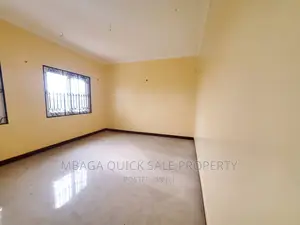 5bdrm House in Madale, Bunju for sale