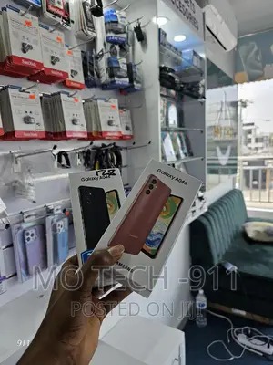 New Samsung Galaxy A04s 128 GB Black