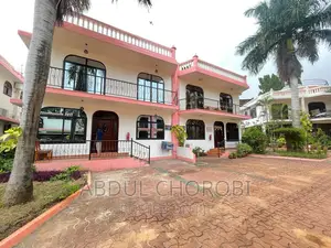 Furnished 4bdrm Villa in Ada Estate for rent