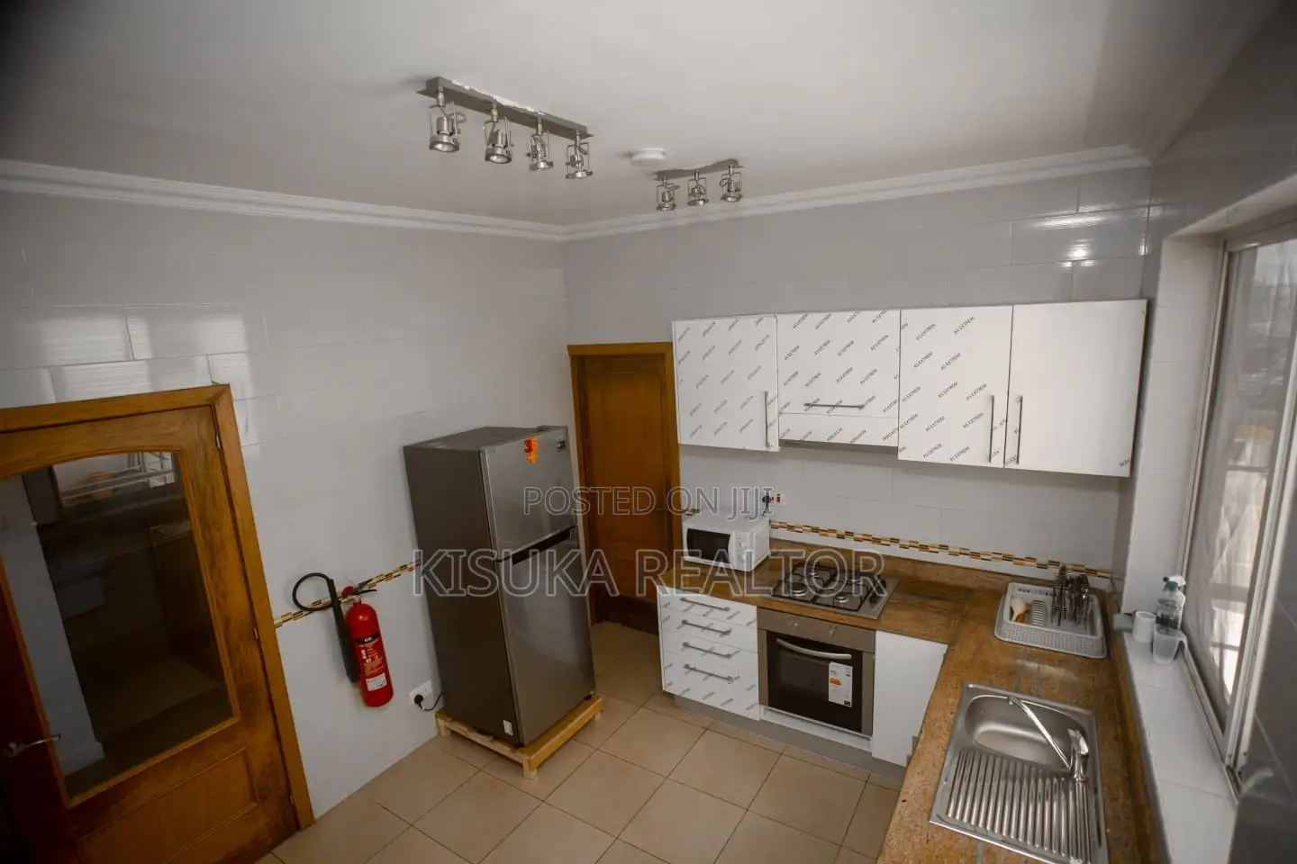 Furnished 3bdrm Apartment in Mikocheni for rent
