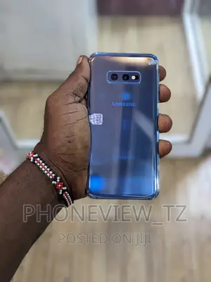 Samsung Galaxy S10e 128 GB Blue
