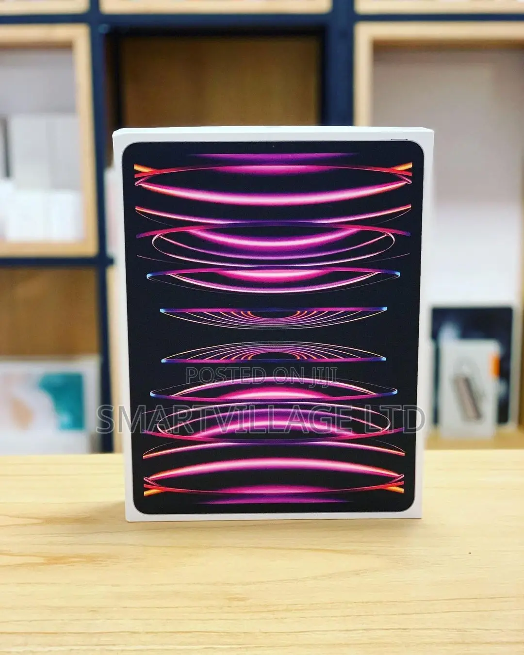 New Apple iPad Pro 12.9 (2022) 256 GB Gray