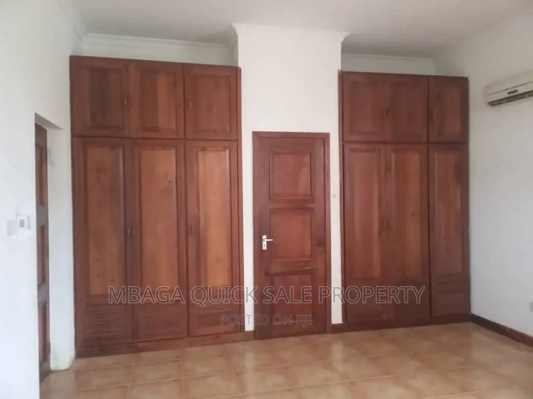 3bdrm Apartment in Mbezi Beach Shoppers for rent