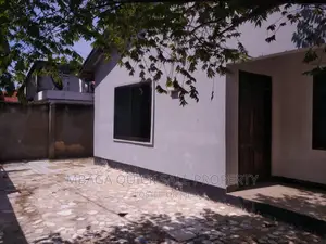 4bdrm House in Mwananyamala for rent