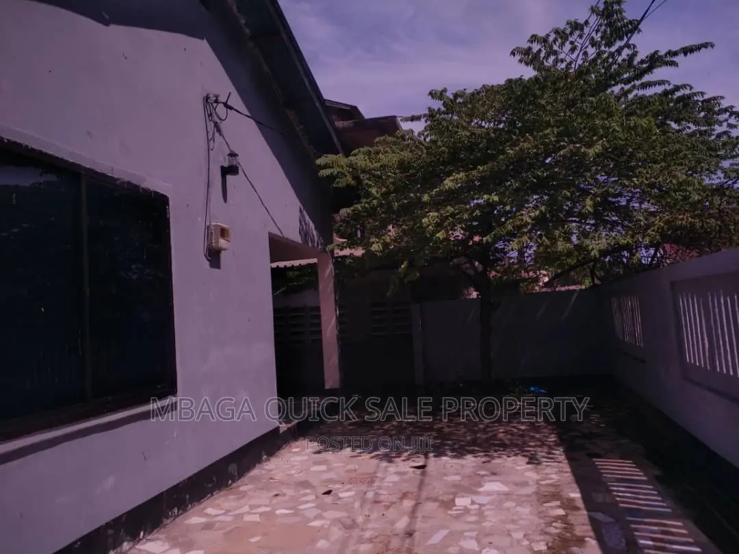 4bdrm House in Mwananyamala for rent
