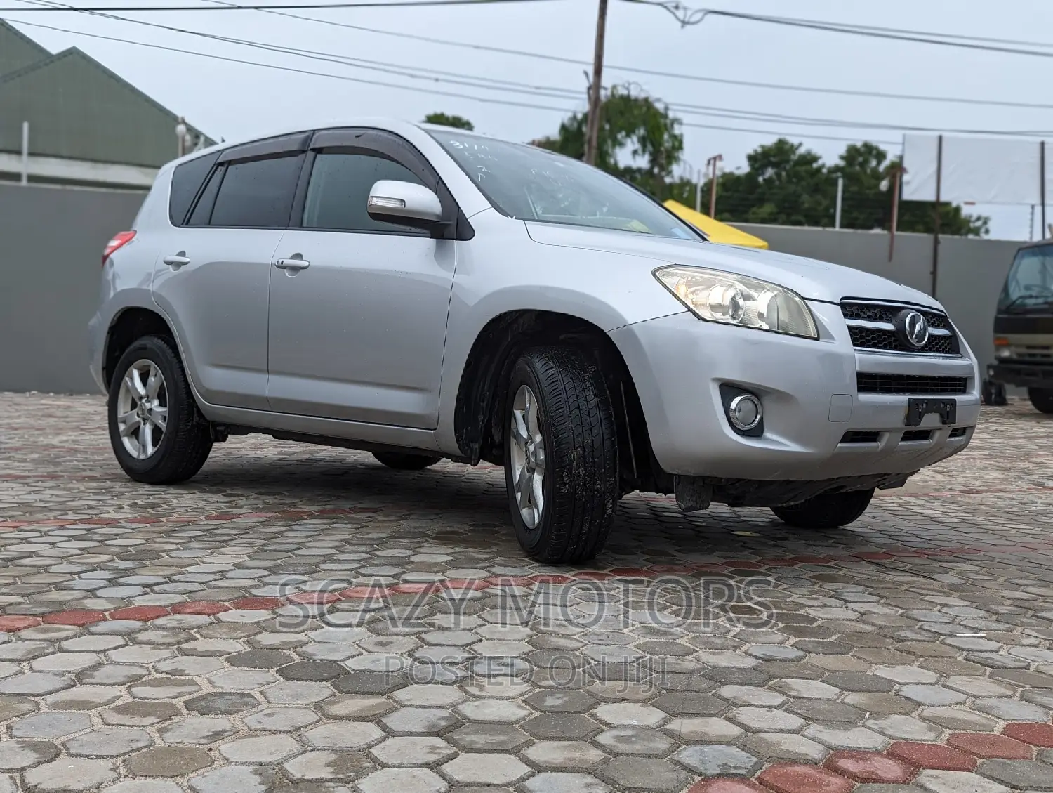 Toyota RAV4 2010 Silver