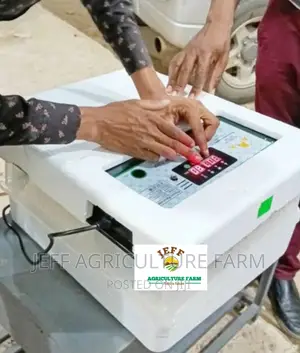 Incubator Ya Kisasa Mayai 60