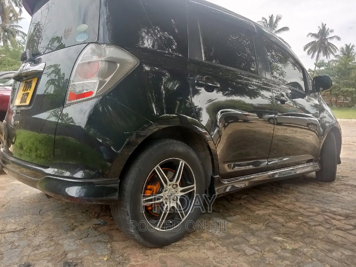 Toyota Ractis 2008 Black