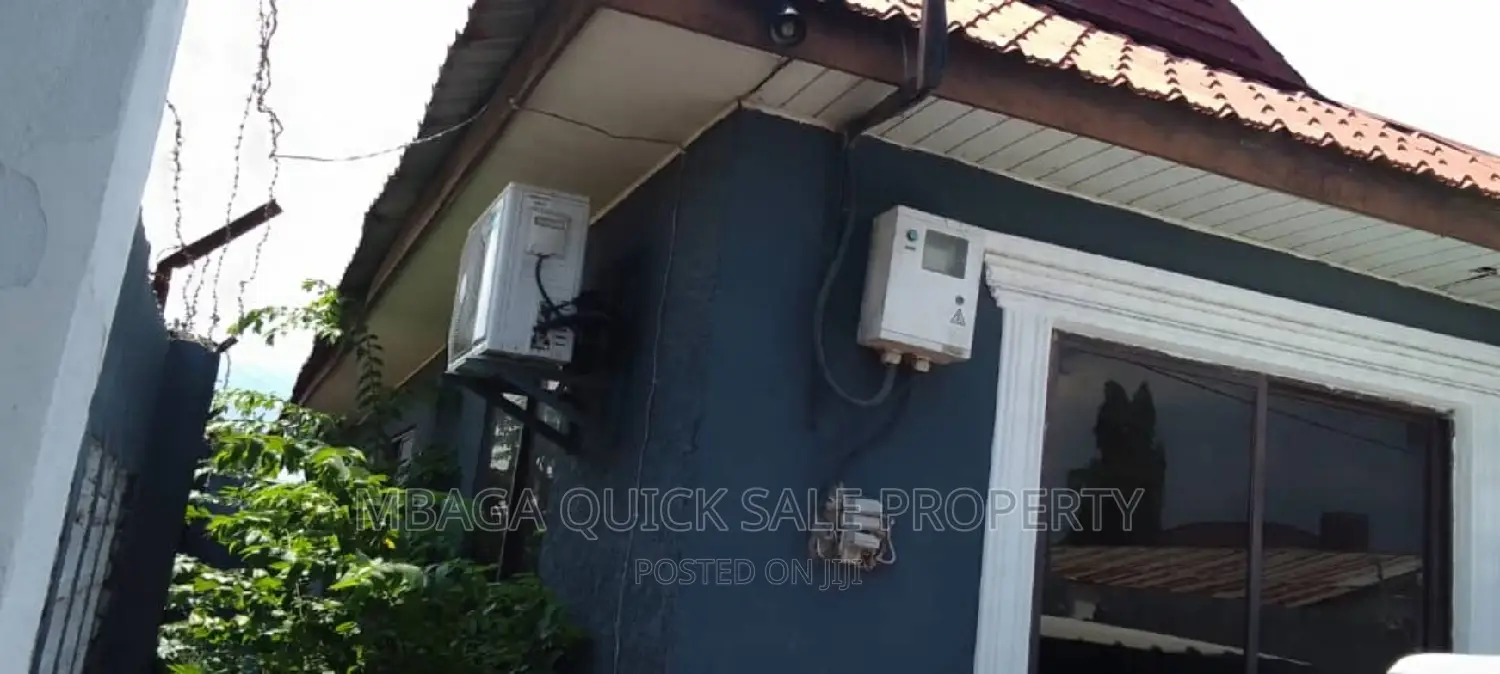 3bdrm House in Sinza Wanyama Hotel for sale
