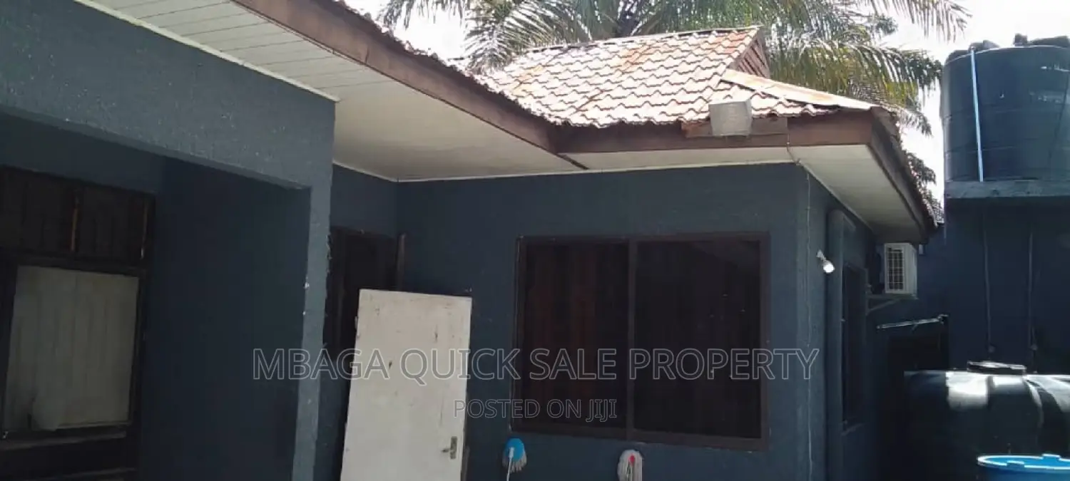 3bdrm House in Sinza Wanyama Hotel for sale