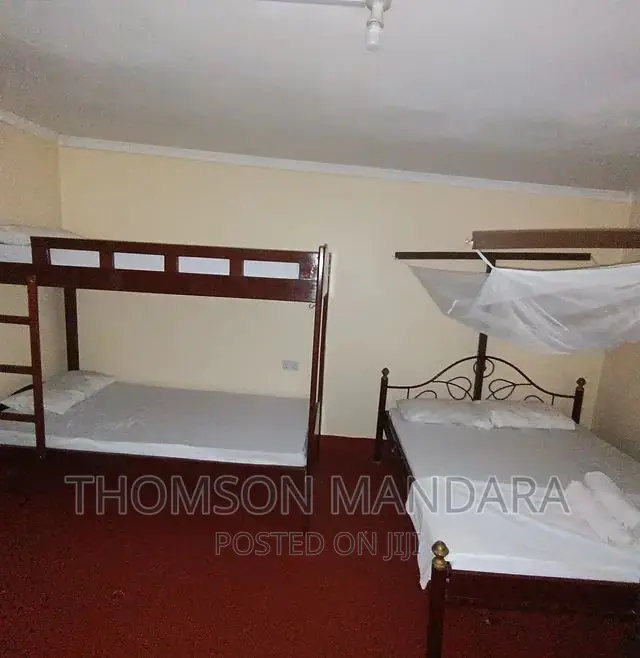 Rooms/Home Stay At KDC Moshi