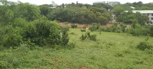 Eneo Lenye Ukubwa Wa SQMT 3216 Linauzwa Lipo Madale