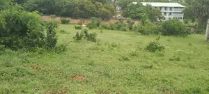 Eneo Lenye Ukubwa Wa SQMT 3216 Linauzwa Lipo Madale