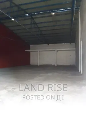 350 SQM Warehouse in Chang'ombe