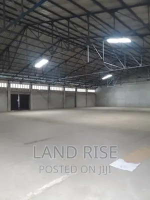 1300 SQM Warehouse