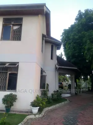 5bdrm House in Mbezi Beach  Kilonga for sale