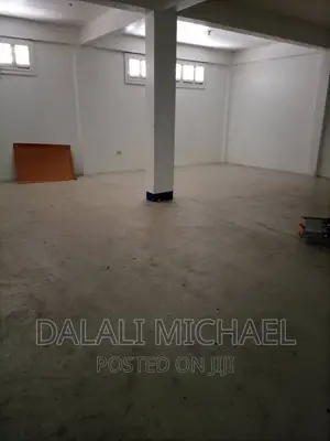 Godown for Rent Changombe